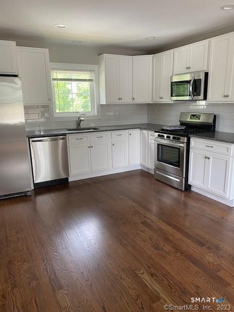 8 Svea Avenue Branford CT 06405
