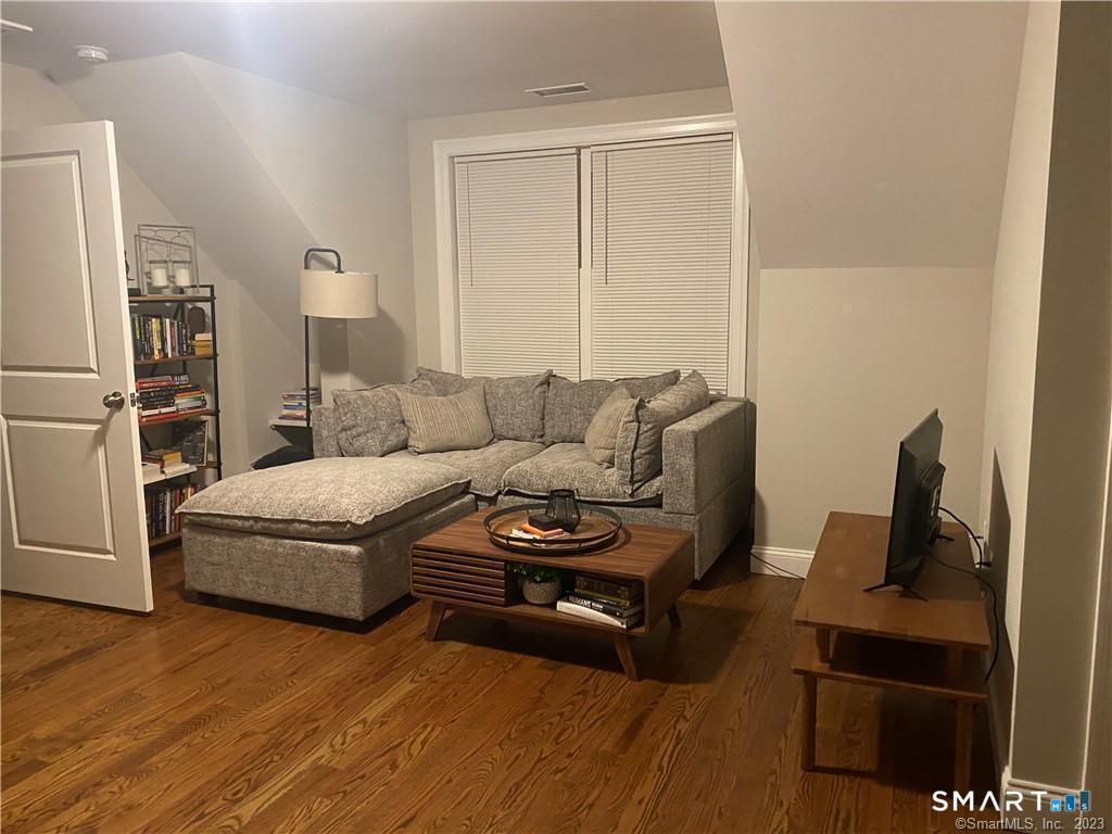 8 Svea Avenue Branford CT 06405
