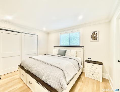 -225 Hoyt Street Darien CT 06820