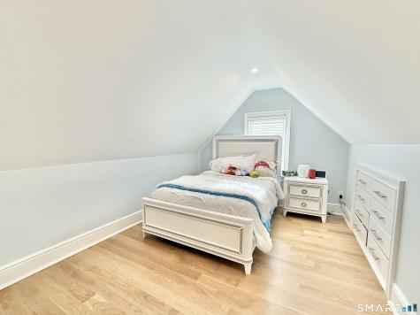 -225 Hoyt Street Darien CT 06820
