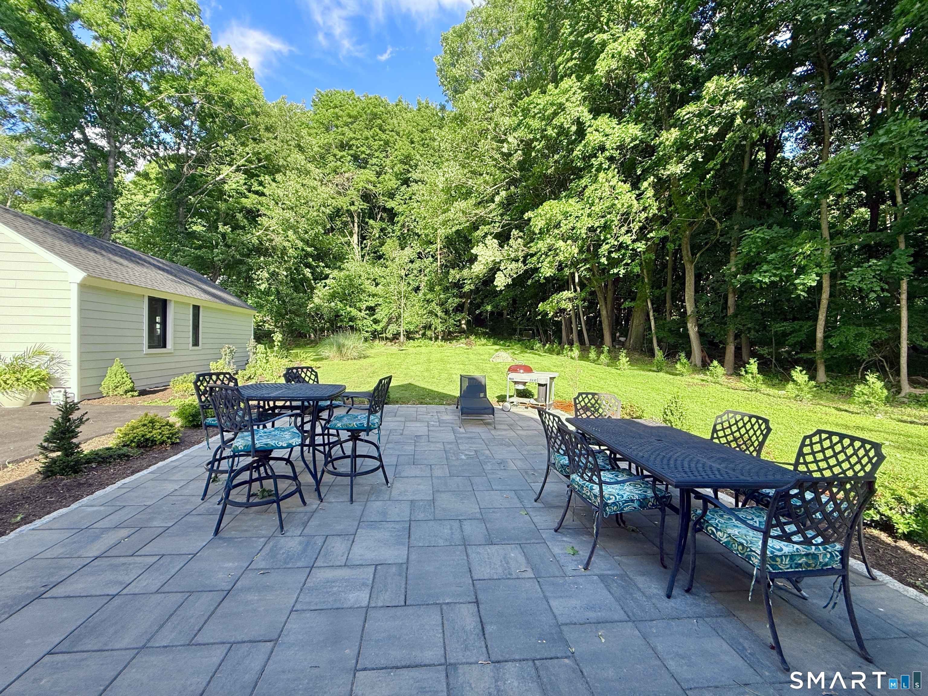 -225 Hoyt Street Darien CT 06820