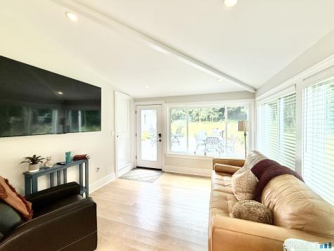 -225 Hoyt Street Darien CT 06820