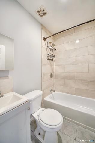 7 Ridgewood Street Waterbury CT 06710