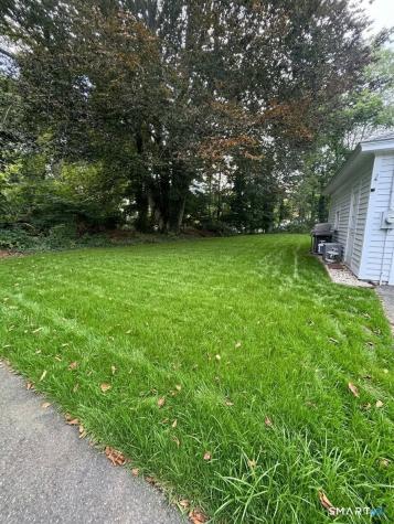 46 Chestnut Street Branford CT 06405