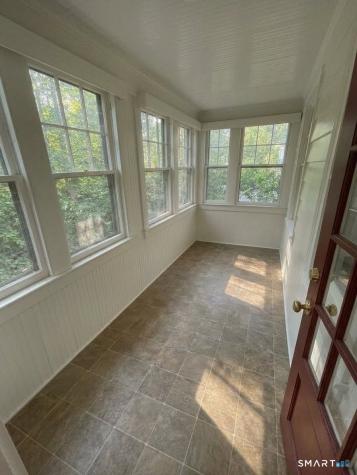 46 Chestnut Street Branford CT 06405