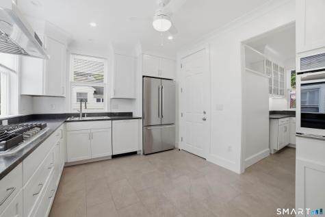 196 Lawrence Street New Haven CT 06511