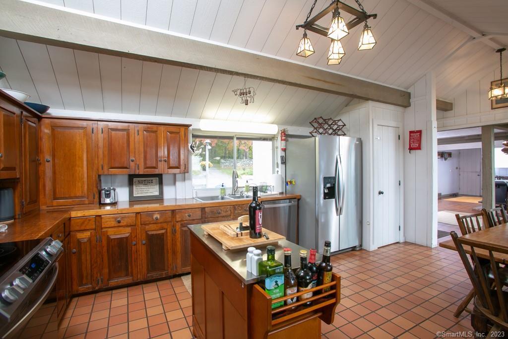 594 Skiff Mountain Road Kent CT 06757