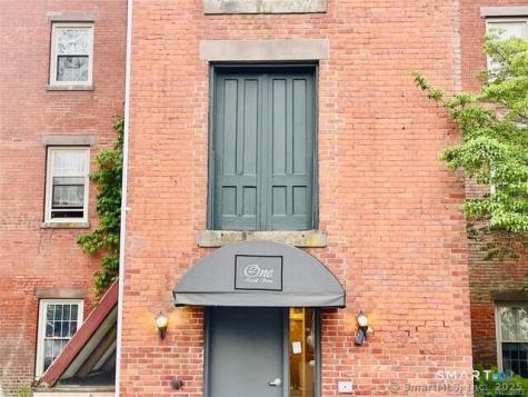 1 Russell Street Middletown CT 06457