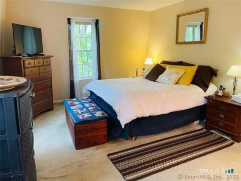 1 Russell Street Middletown CT 06457