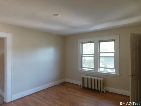 227-231 Edna Avenue Bridgeport CT 06610