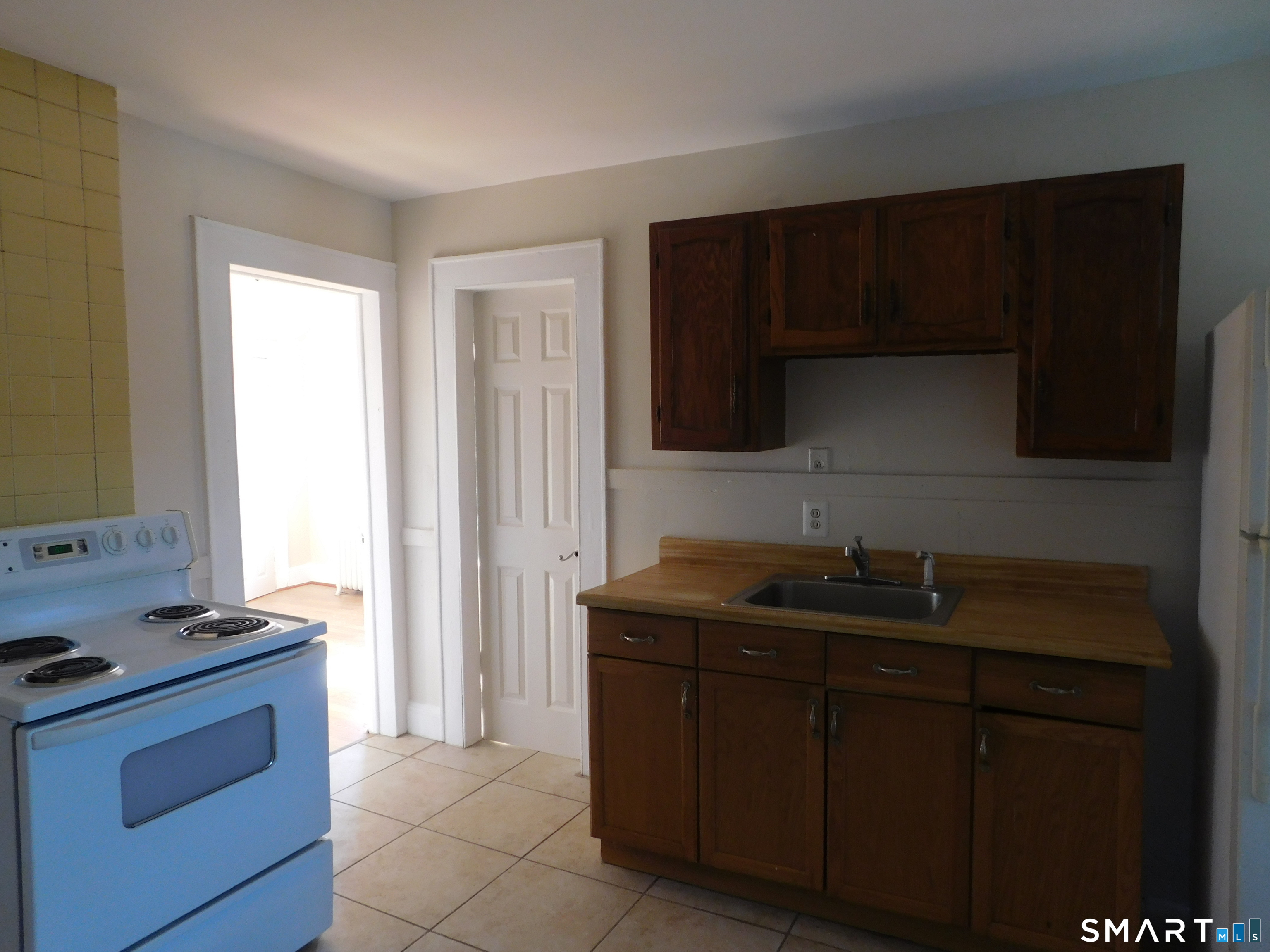 227-231 Edna Avenue Bridgeport CT 06610