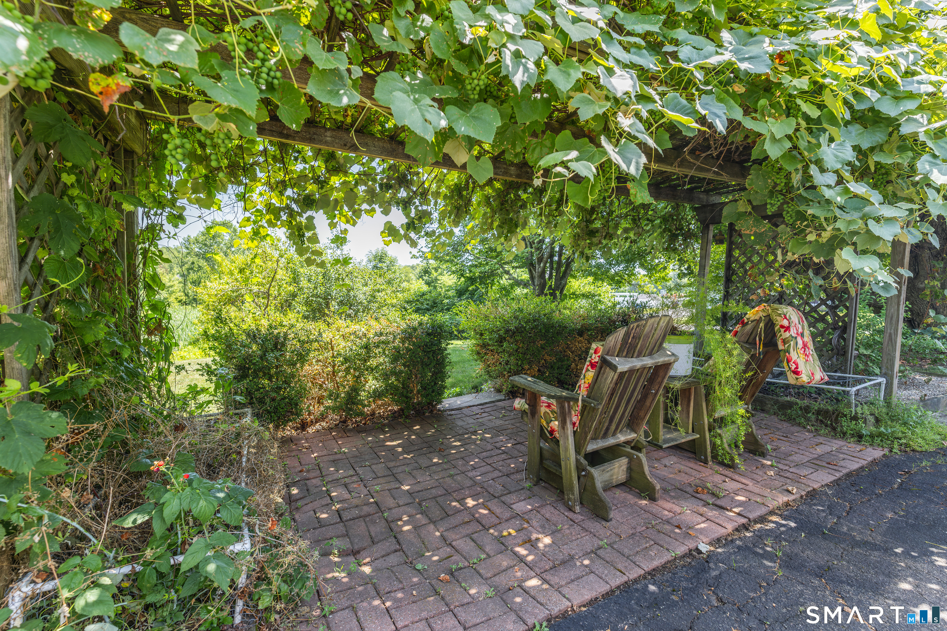 2 Sutula Road Suffield CT 06078