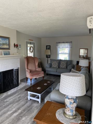 9 Red Bird Trail Old Saybrook CT 06475