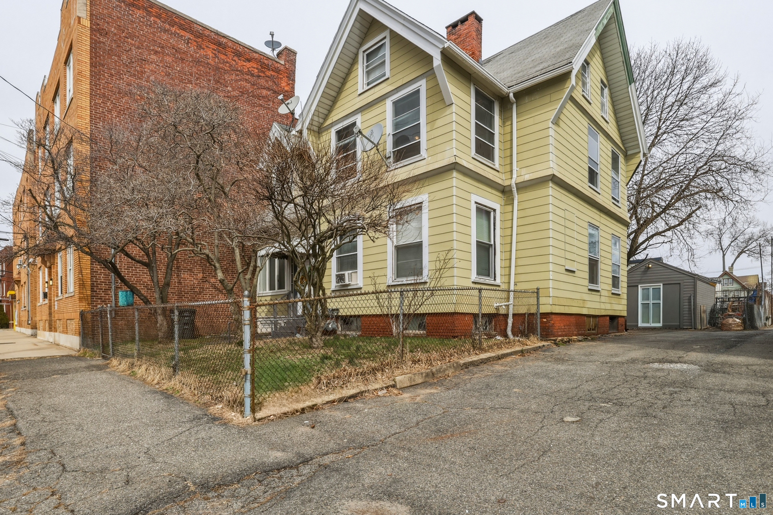 784 Howard Avenue Bridgeport CT 06605