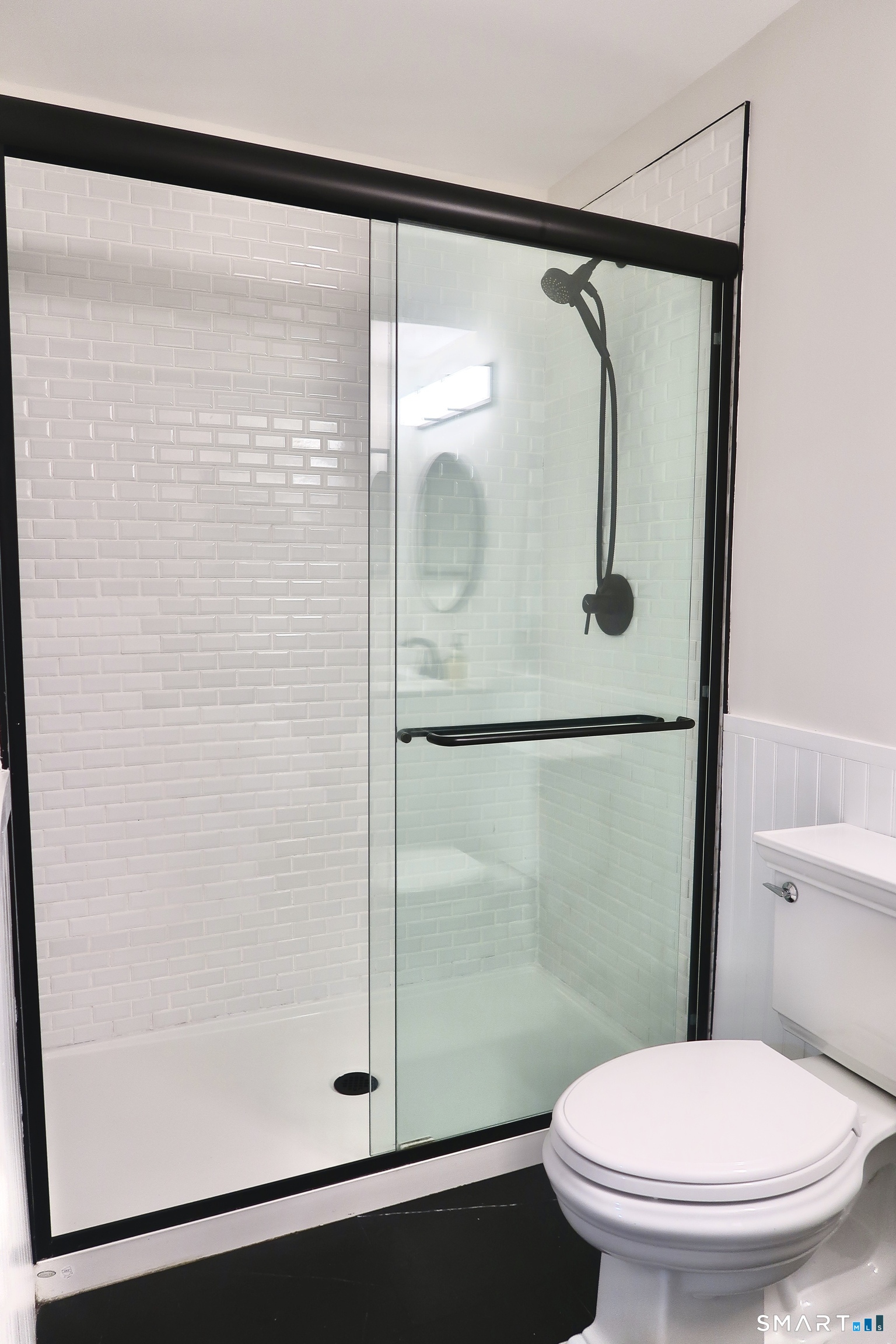20 Woodsedge Drive Newington CT 06111