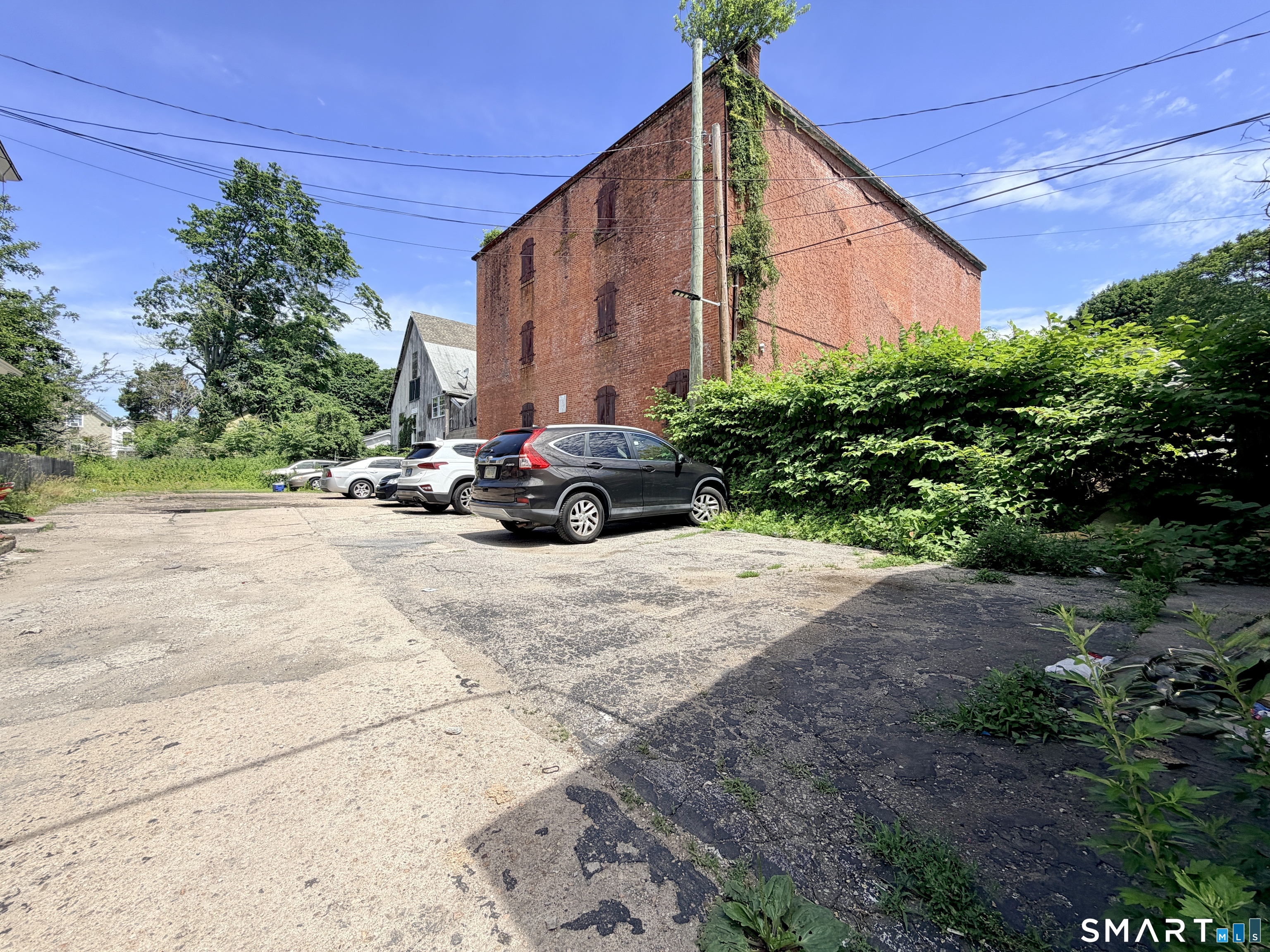 36 Truman Street New London CT 06320