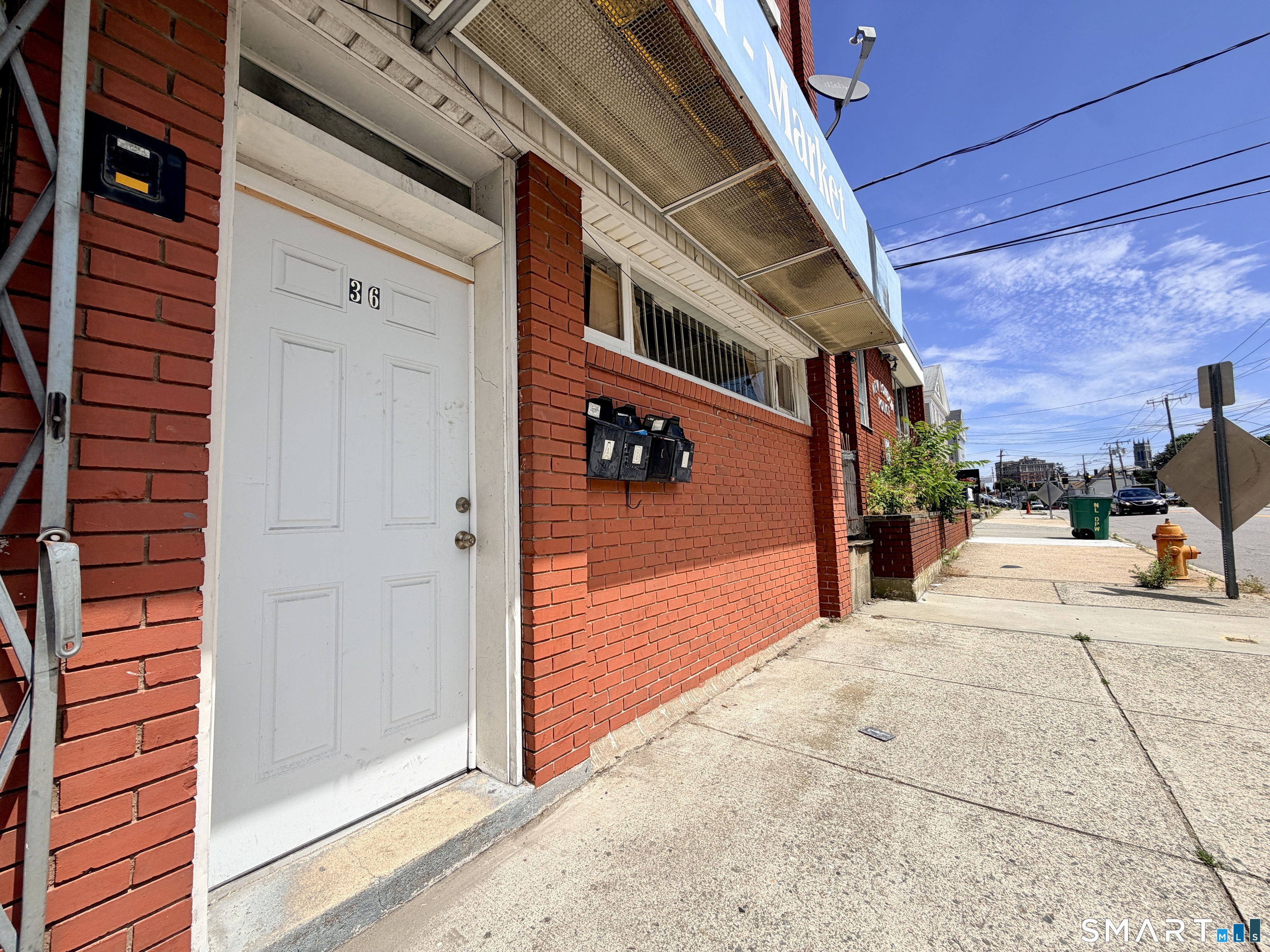 36 Truman Street New London CT 06320