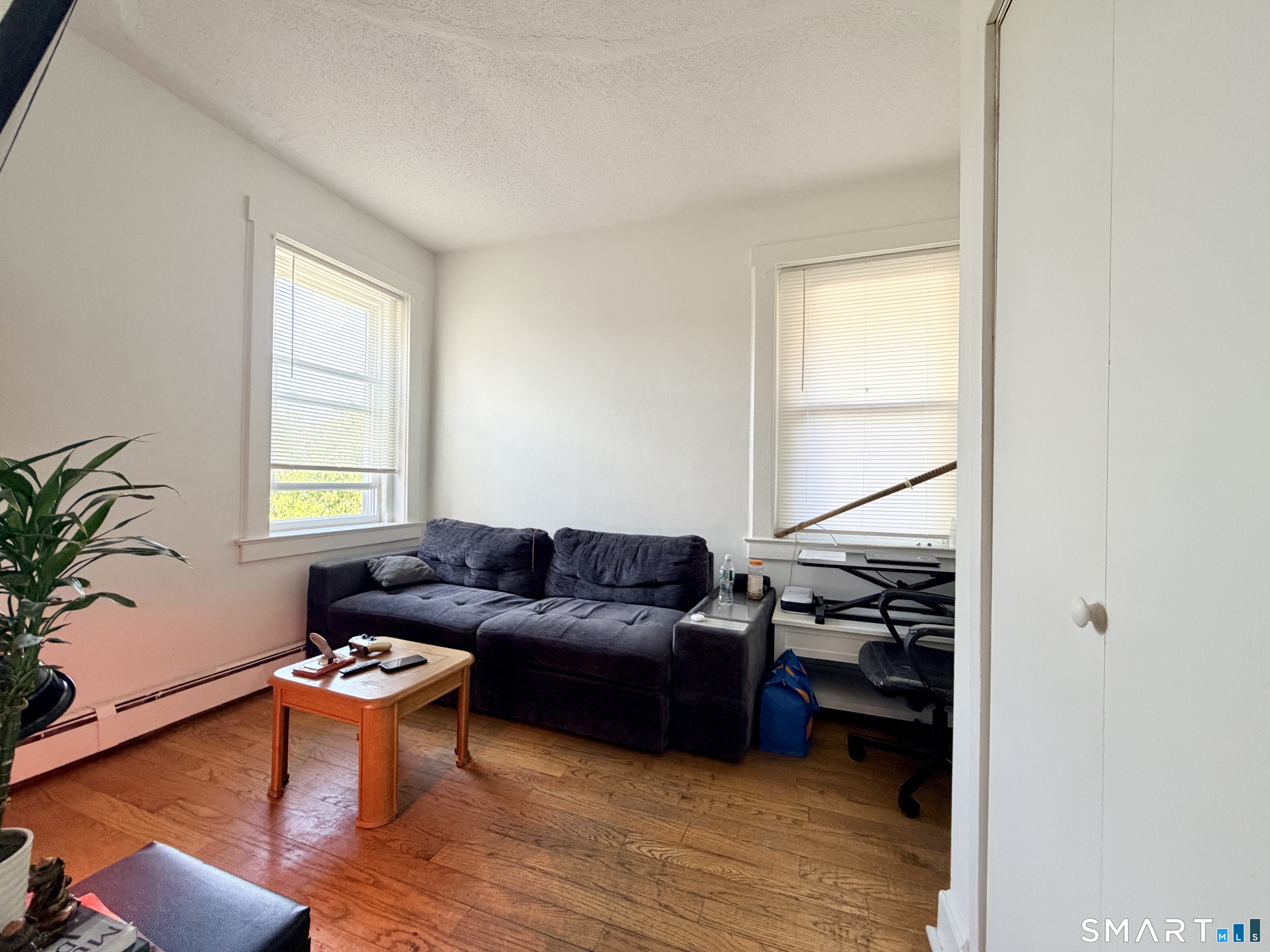 36 Truman Street New London CT 06320