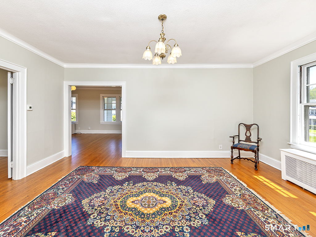 89 Maplewood Avenue West Hartford CT 06119