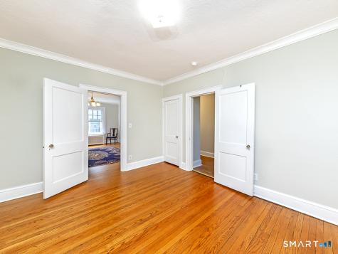 89 Maplewood Avenue West Hartford CT 06119
