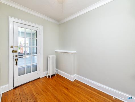 89 Maplewood Avenue West Hartford CT 06119