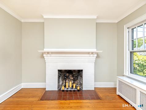 89 Maplewood Avenue West Hartford CT 06119