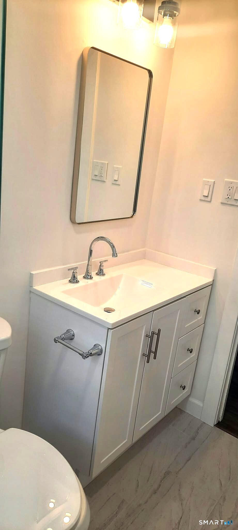 144 Colonial Road Stamford CT 06906