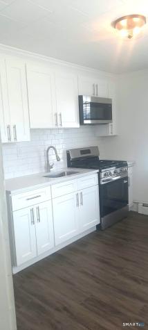 144 Colonial Road Stamford CT 06906