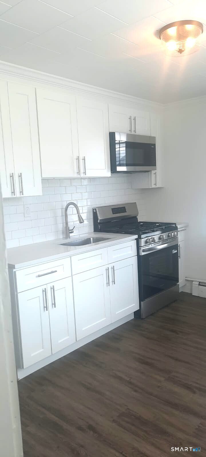 144 Colonial Road Stamford CT 06906