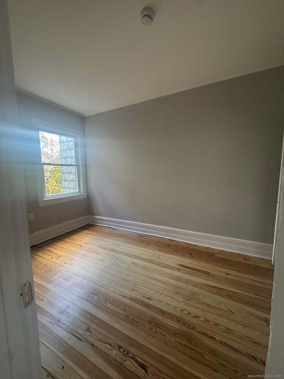 287 Dover Street Bridgeport CT 06610