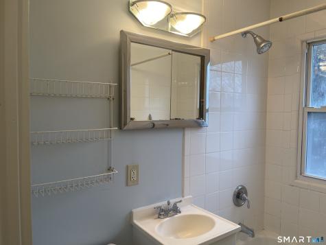 6 Silver Drive Middletown CT 06457