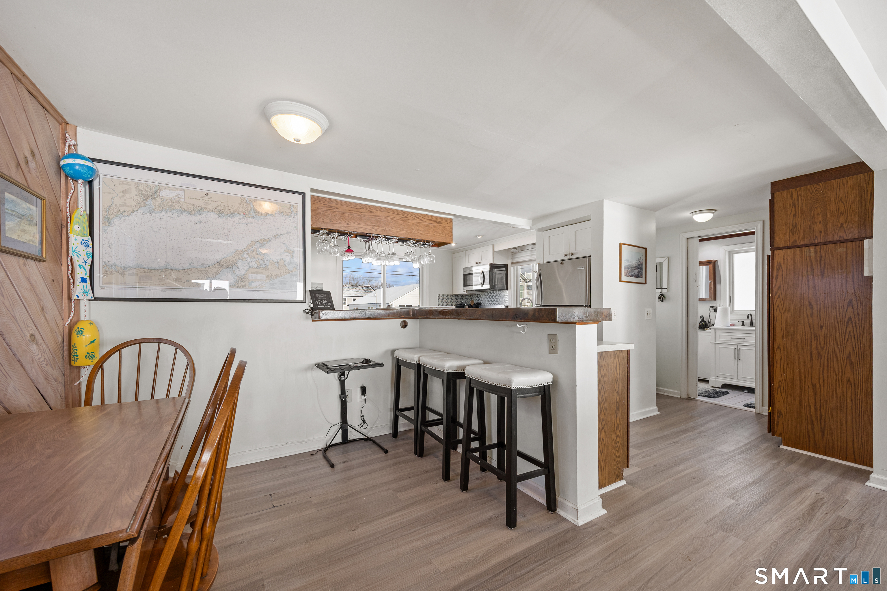 33 Beach West Road Old Saybrook CT 06475