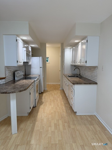 2 Derby Court Brookfield CT 06804