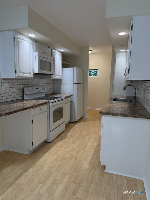2 Derby Court Brookfield CT 06804