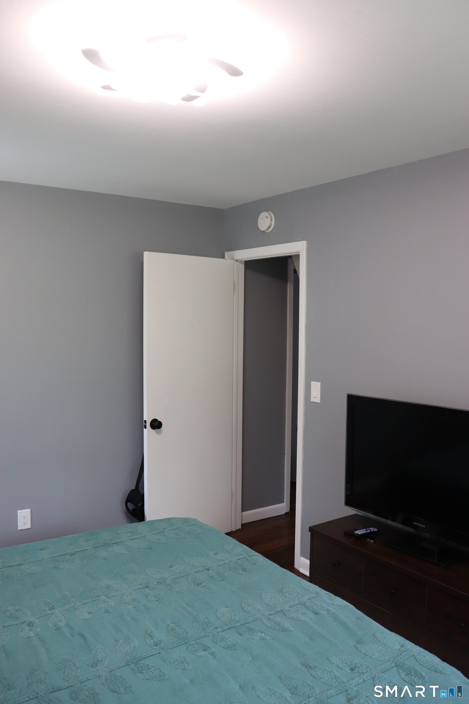 442 Surrey Lane Fairfield CT 06824