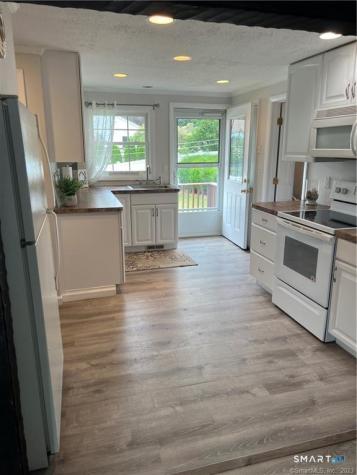 16 Clearwater Road Old Saybrook CT 06475