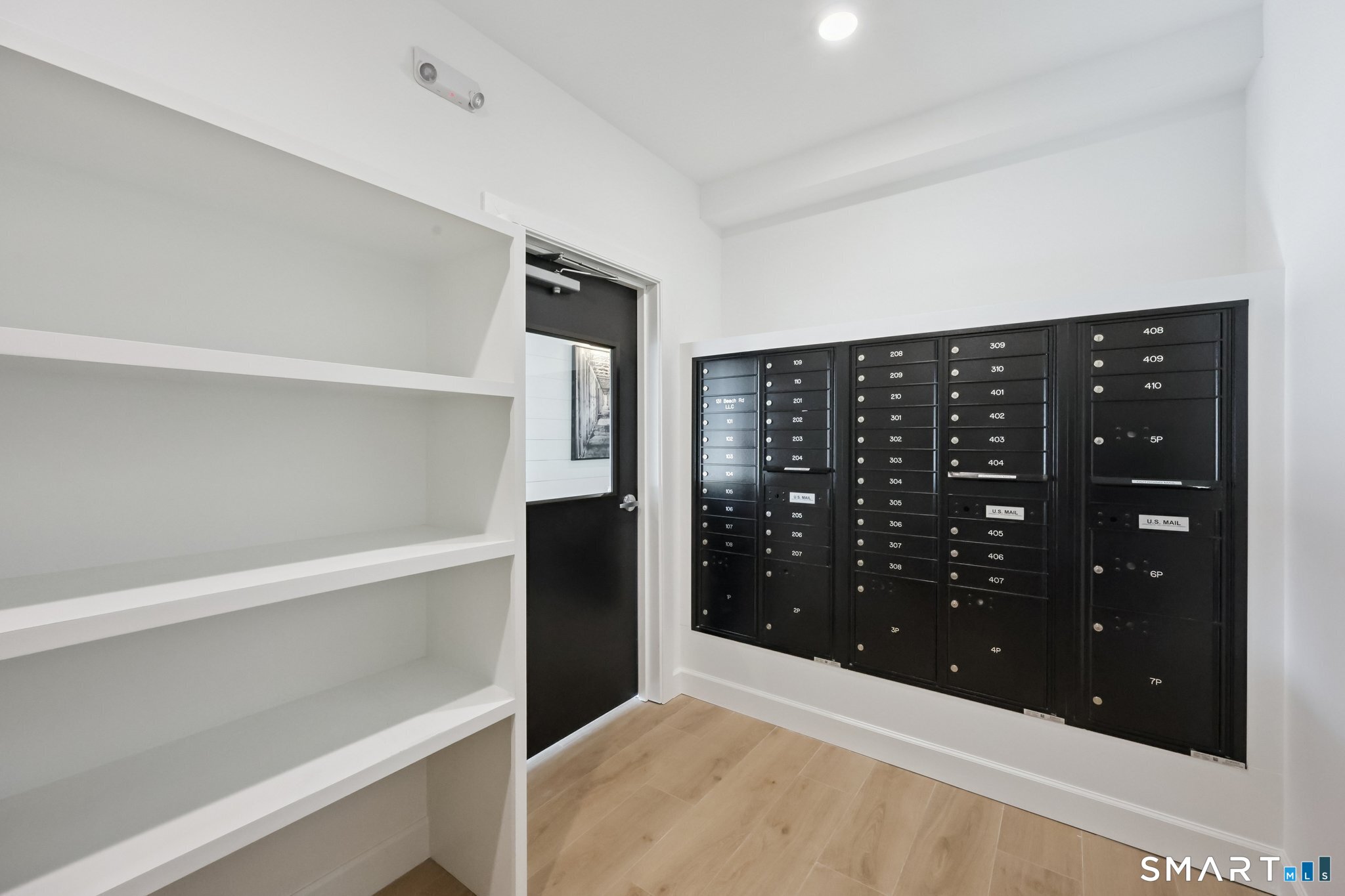 131 Beach Road Fairfield CT 06824