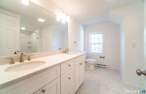 1154 Poquonnock Road Groton CT 06340