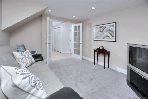 8 Lone Pine Lane Westport CT 06880