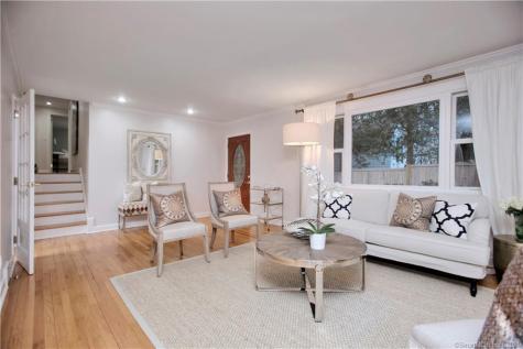 8 Lone Pine Lane Westport CT 06880