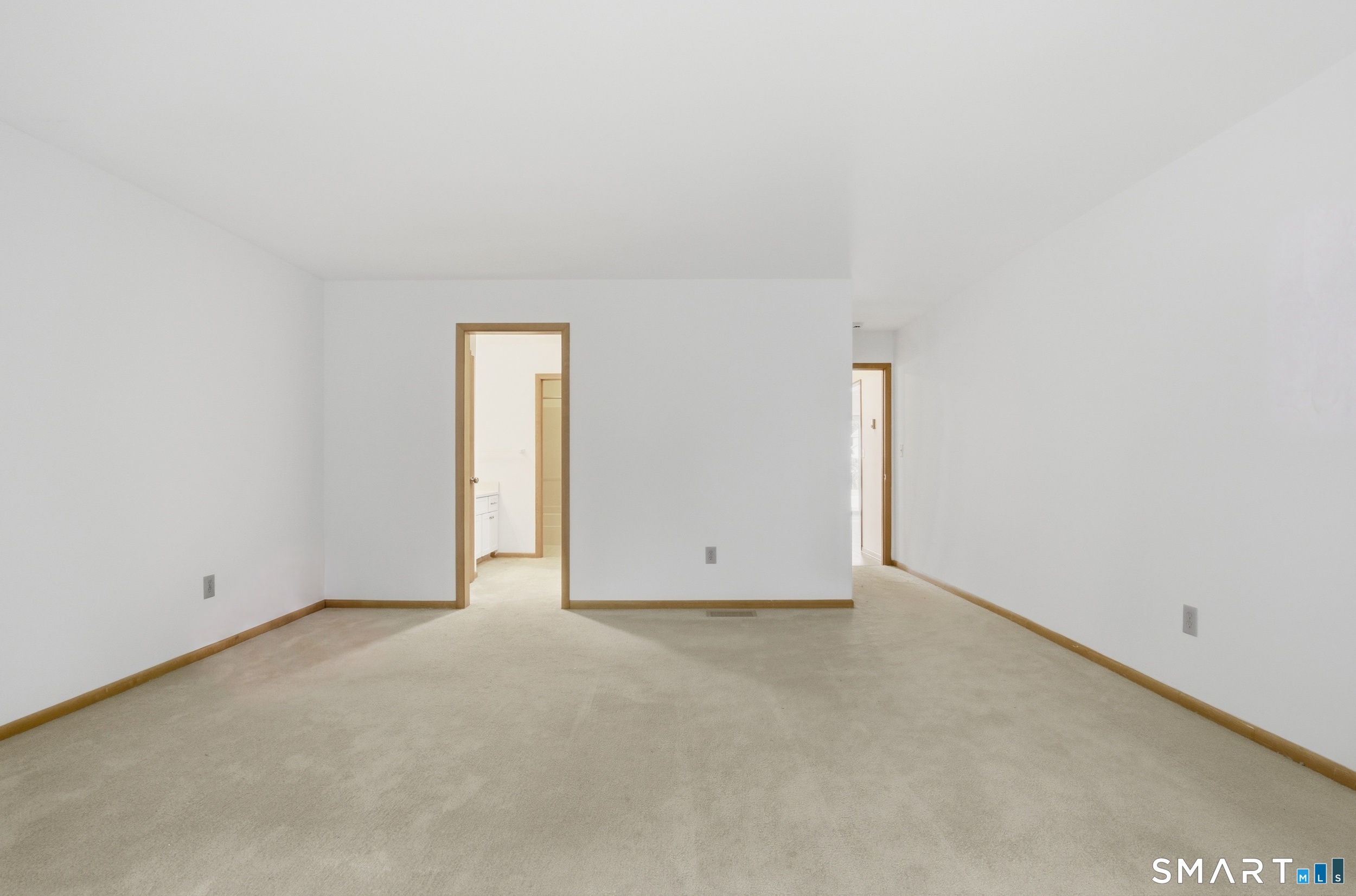 339 Navajo Loop Shelton CT 06484