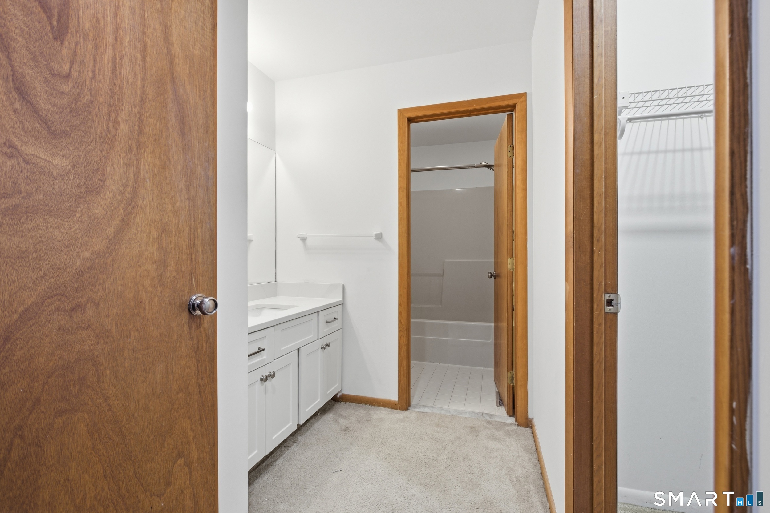 339 Navajo Loop Shelton CT 06484