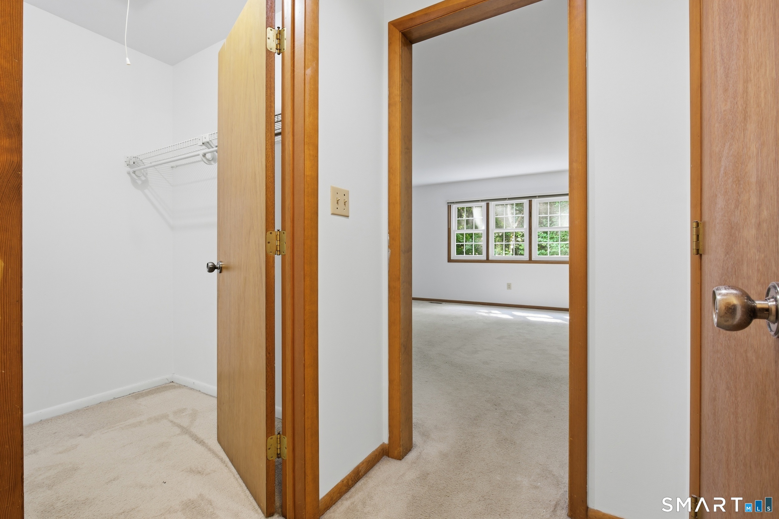 339 Navajo Loop Shelton CT 06484