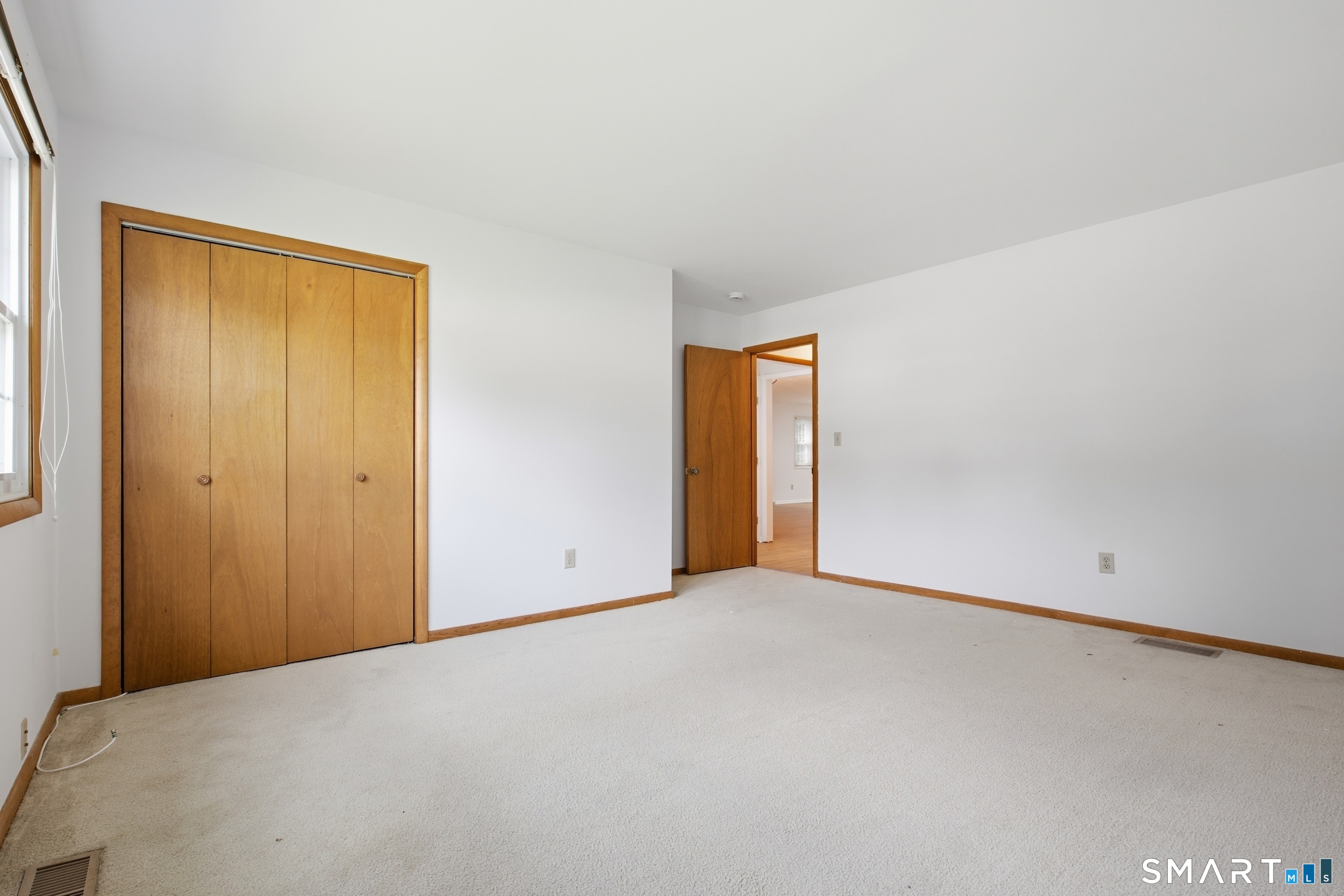 339 Navajo Loop Shelton CT 06484