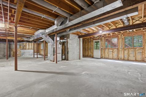 339 Navajo Loop Shelton CT 06484