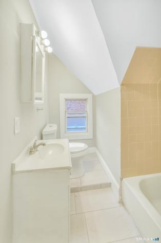 76 Thompson Street New Haven CT 06511