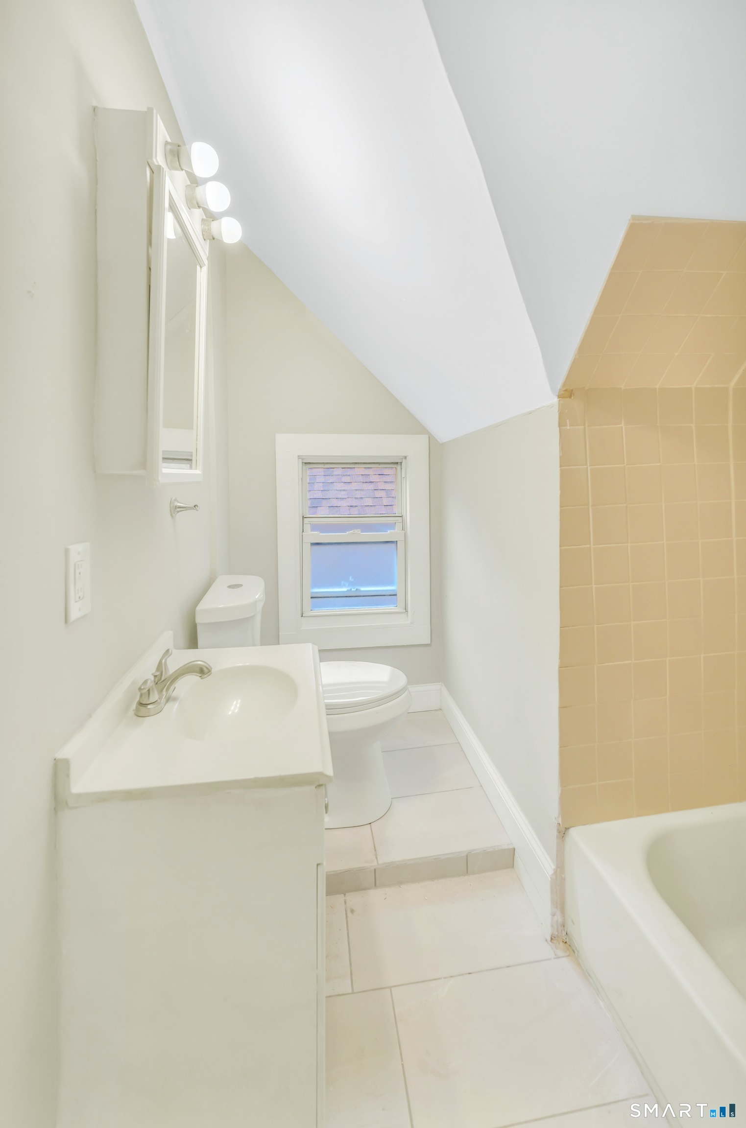 76 Thompson Street New Haven CT 06511