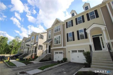 10 Moorland Drive Danbury CT 06810