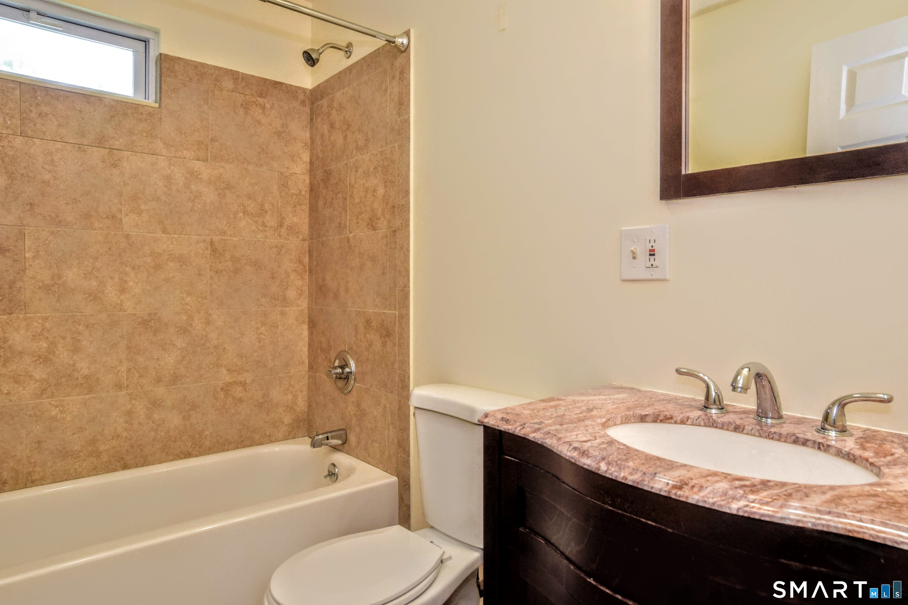 13 Carroll Street Stamford CT 06907