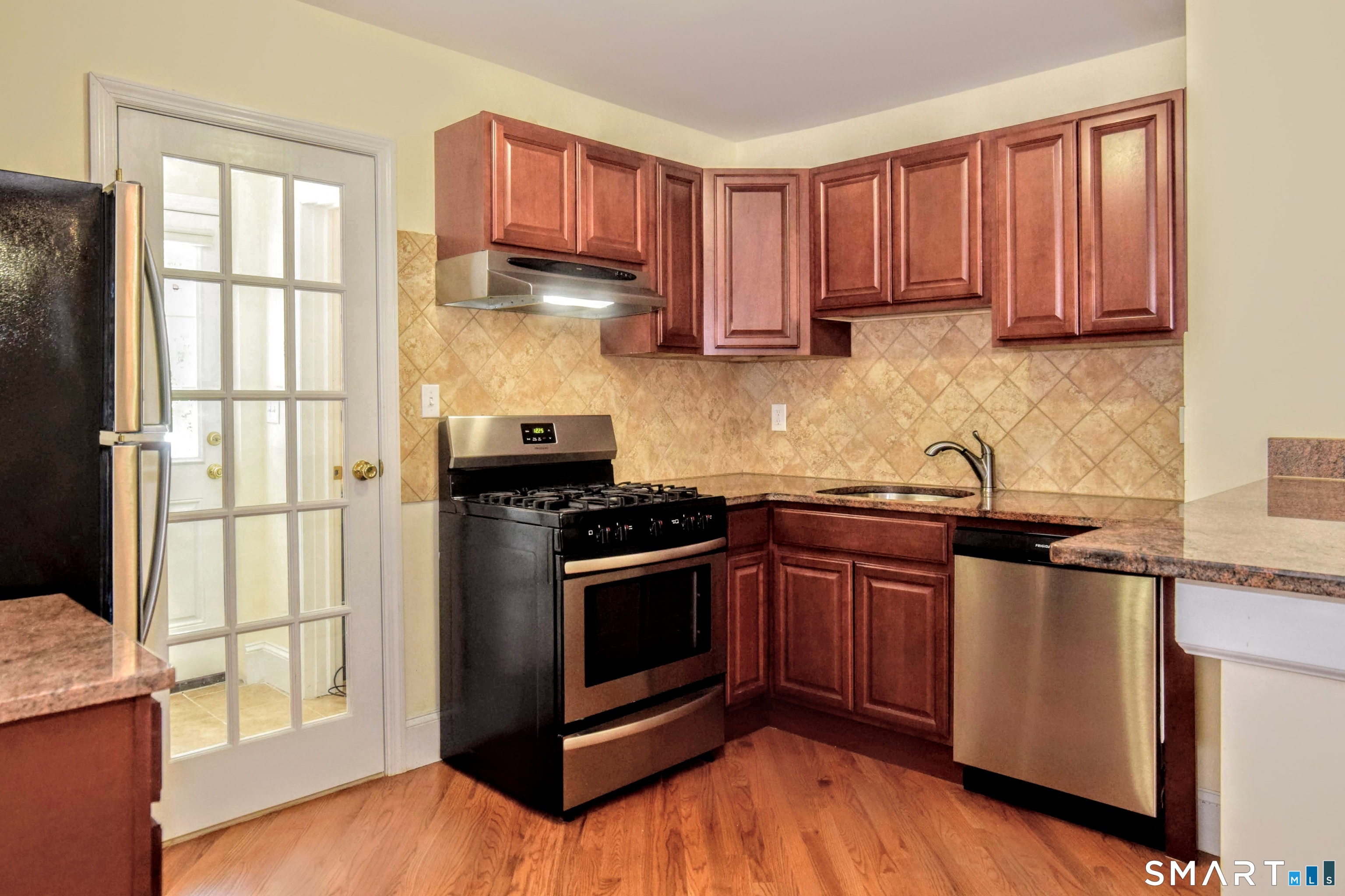 13 Carroll Street Stamford CT 06907